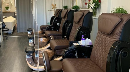 Oak Bay Nail Spa изображение 2