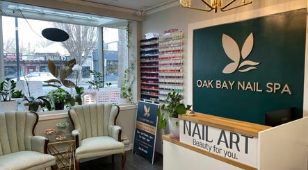 Εικόνα Oak Bay Nail Spa 3