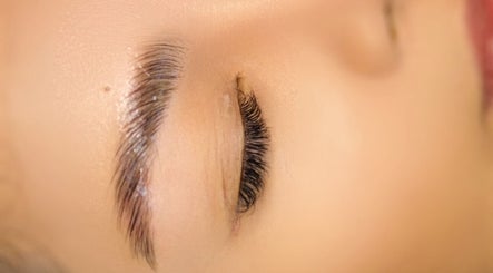 Pearl Lash Lab