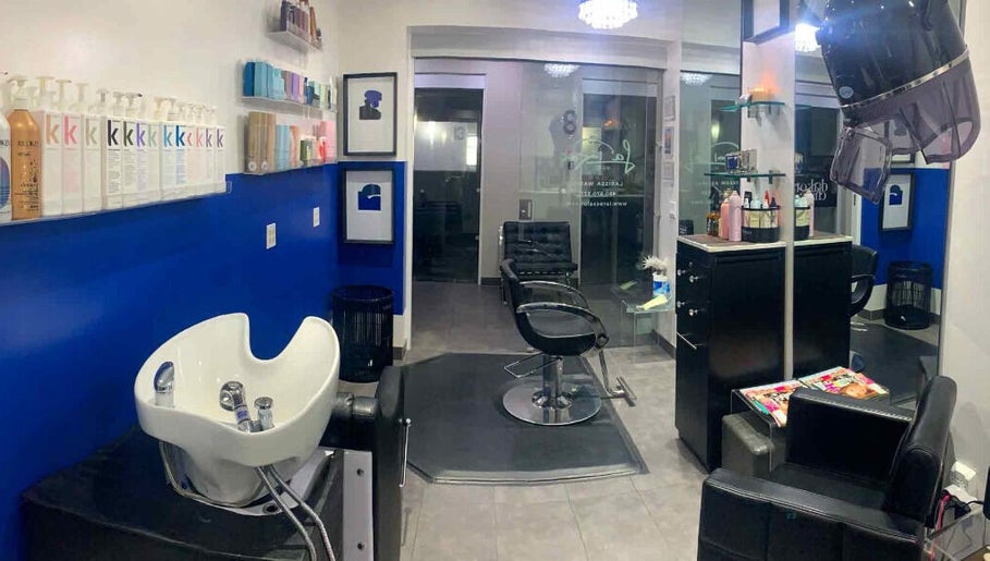 La Roc Salon (Inside Sachi Salon Suites), bilde 1