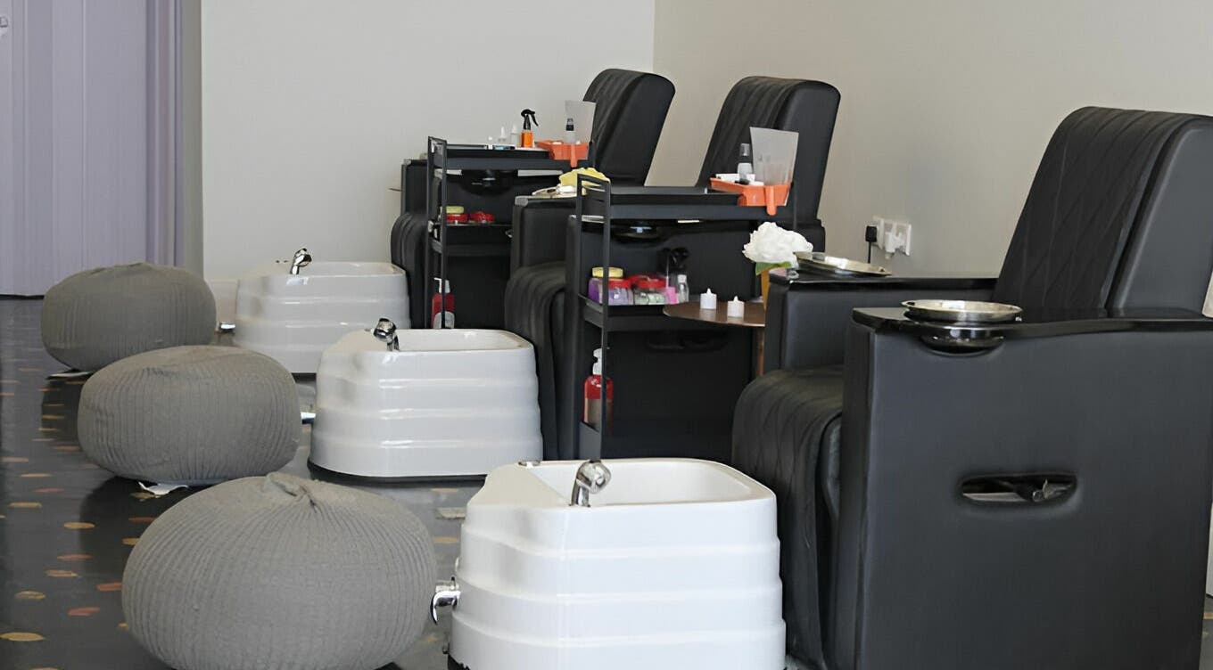 Spacious pedicure chairs at Centria Beauty سنتريا بيوتي, Riyadh, Riyadh Province, SA, offering comfort and elegance.