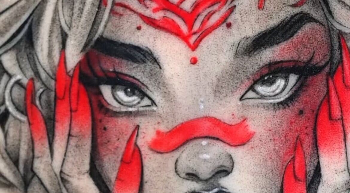 Tatouage artistique au style vibrant à MARVIINKED, Champs-sur-marne, Île-de-france, FR.