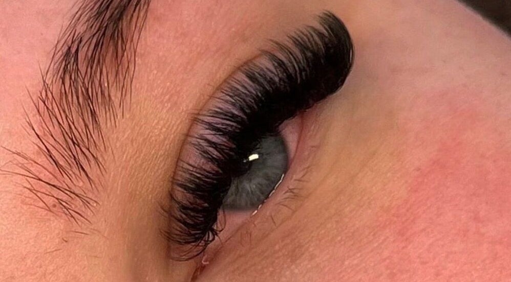 Close-up of stunning eyelash extensions at Pixi Beauty, Doncaster, England, GB.