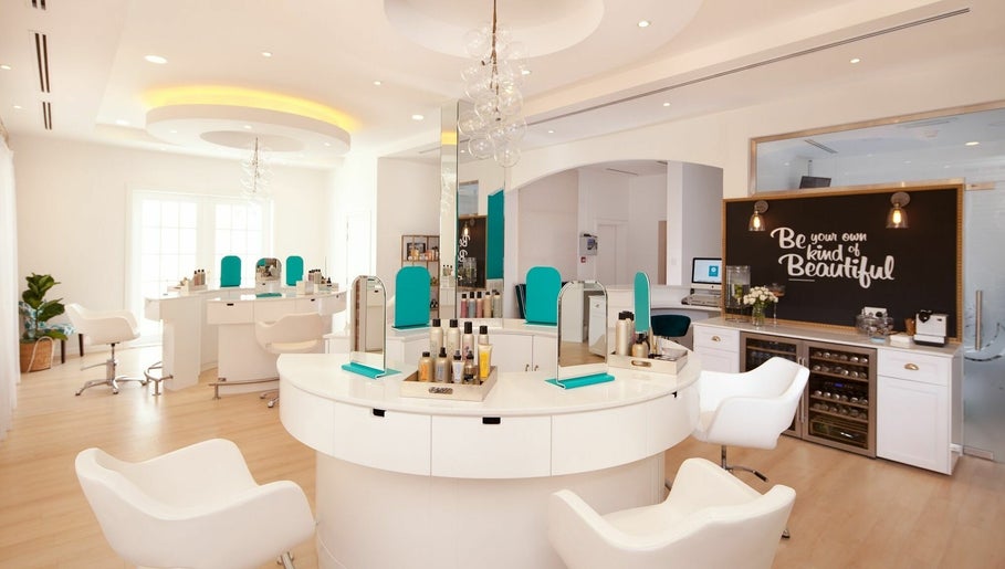 Be Bar Blow Dry Bar 1paveikslėlis