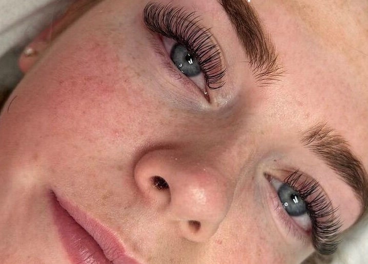 Close-up of eyelash extensions at Bae Lash Pro, San Jose, California, US, showcasing expertly applied lashes.
