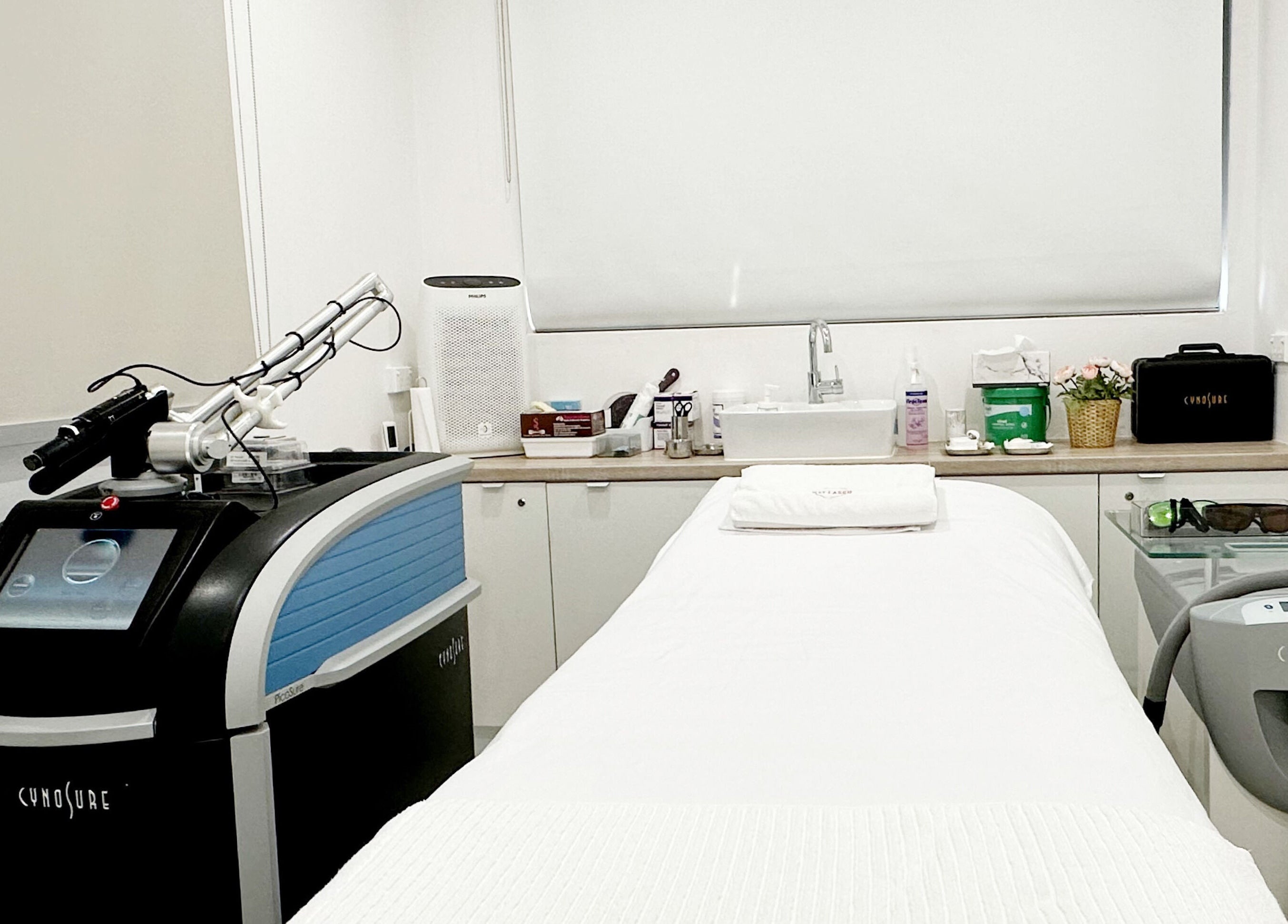 Modern treatment room at KAT Cosmetic Clinic, Cabramatta, New South Wales, AU with advanced laser equipment.