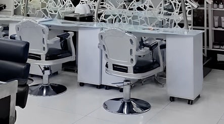 Rapunzel Hair Affair Salon