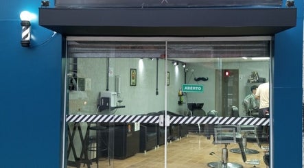 Tony BarberShop