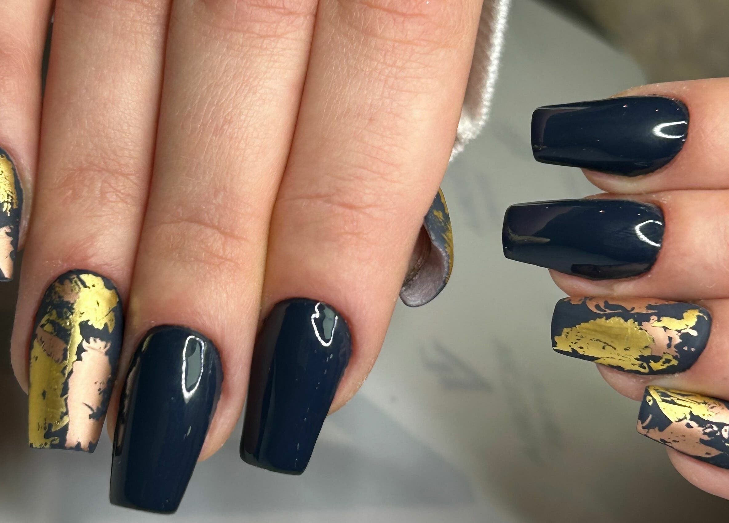 Elegant gold foil nail art at Dream Studio 97 - Hounslow, England, GB.