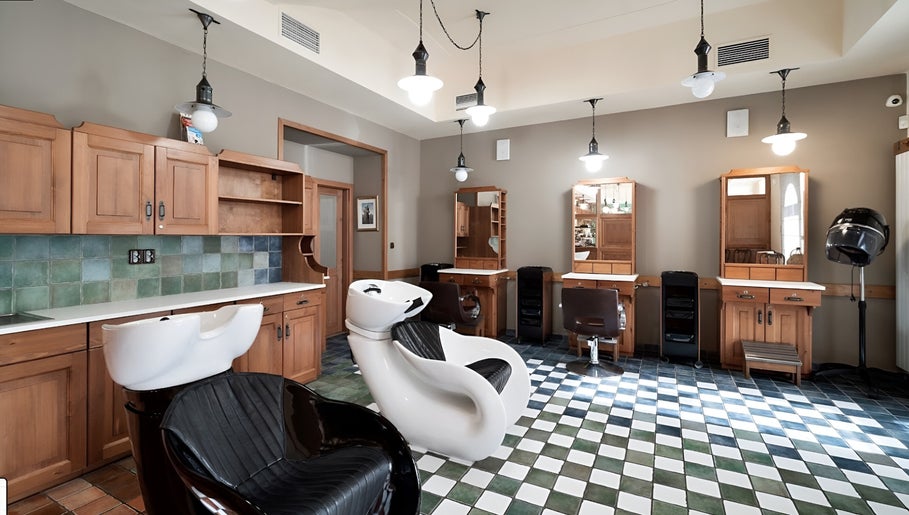 Moderní salon v Střihomat - Záběhlická 53, Praha 10, Hlavní Město Praha, CZ.