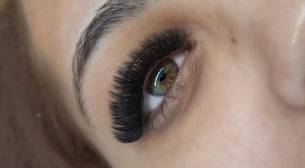 Imagen 3 de Lily's Lashes