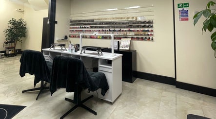 Mannor Park Nails 📍E12 5BT, 1 min from station.📞07311326626 obrázek 2