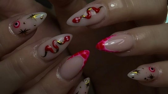 Nail Luxe