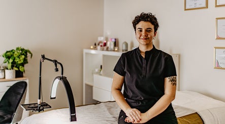 Paula Brows & Beauty