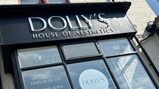 Dolly’s House of Aesthetics