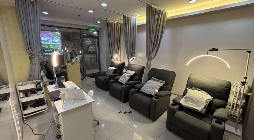 Cozy lounge chairs at PrimeLash - Taft Avenue Branch, Manila for ultimate relaxation and beauty treatments.