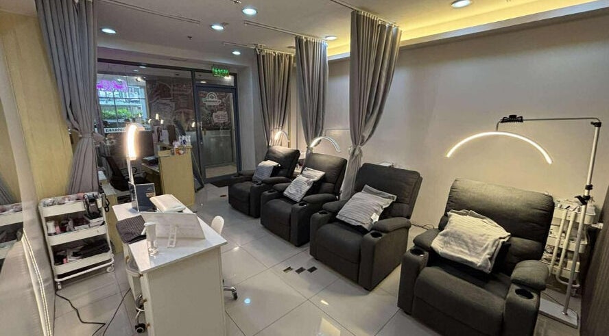 Cozy lounge chairs at PrimeLash - Taft Avenue Branch, Manila for ultimate relaxation and beauty treatments.