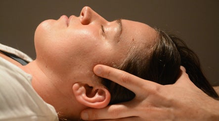 Masajes -  Terapia Ayurveda – obraz 2