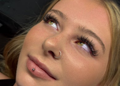Close-up of enhanced eyelashes at The Lash Suite, Tokoroa, Waikato, NZ, showcasing professional beauty care.