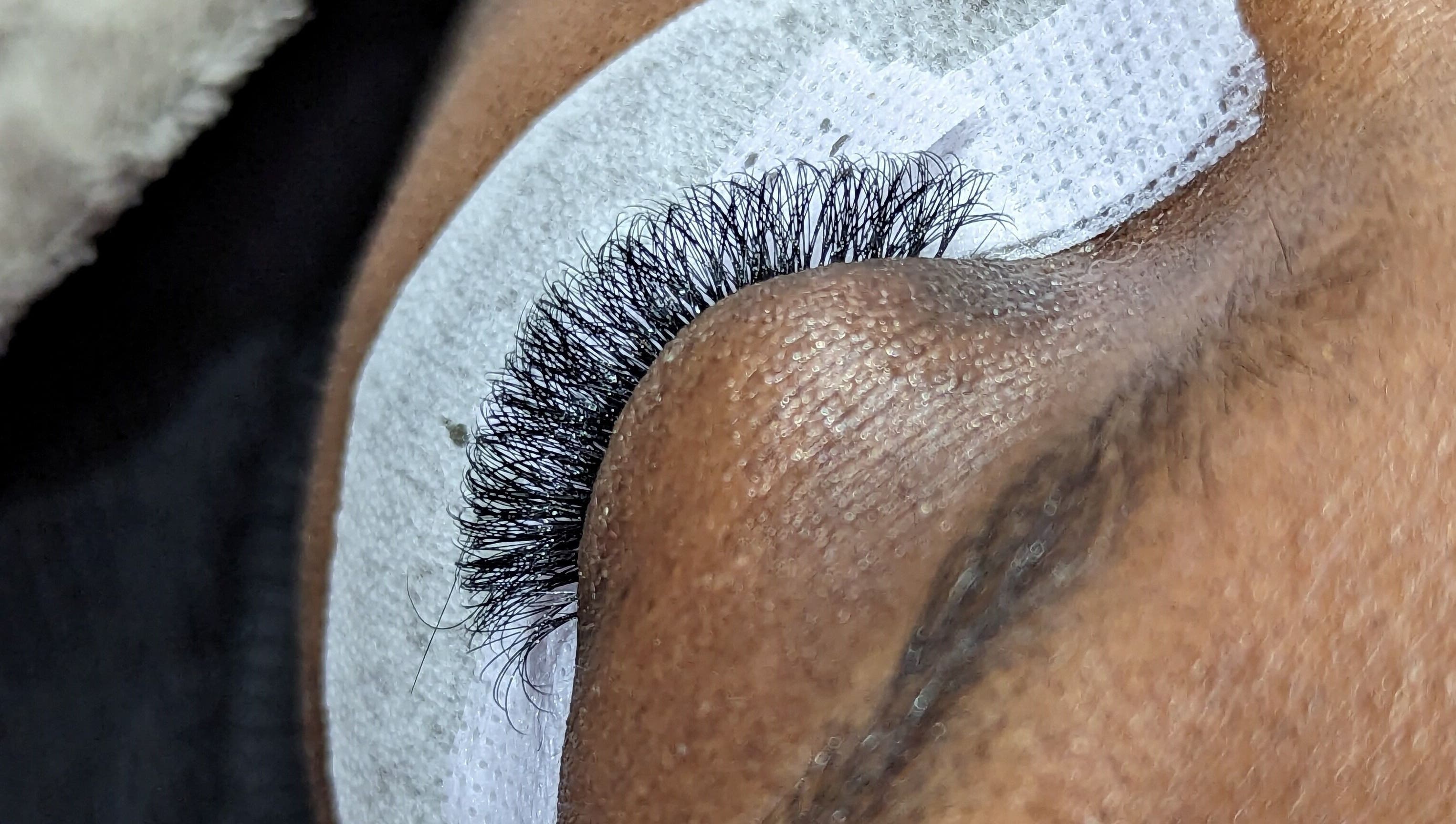 Close-up of eyelash extensions at Martinachristine Beauty Studio - Skin Deep Tattoo, Belvedere, England, GB.