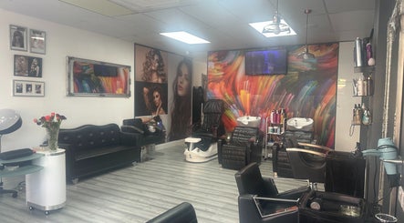 Imagen 2 de Marias Hair And Beauty