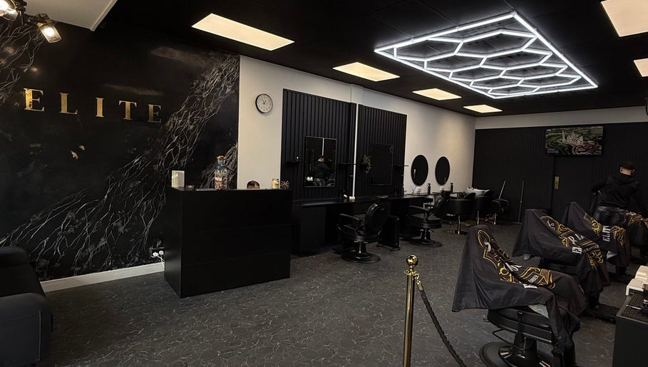 Elite Barber Lounge image 1