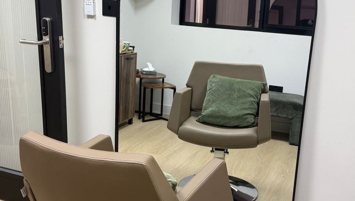 Relaxing lounge area at CHiLL CULT by Santana Lantuch, London, England, GB with comfortable seating.