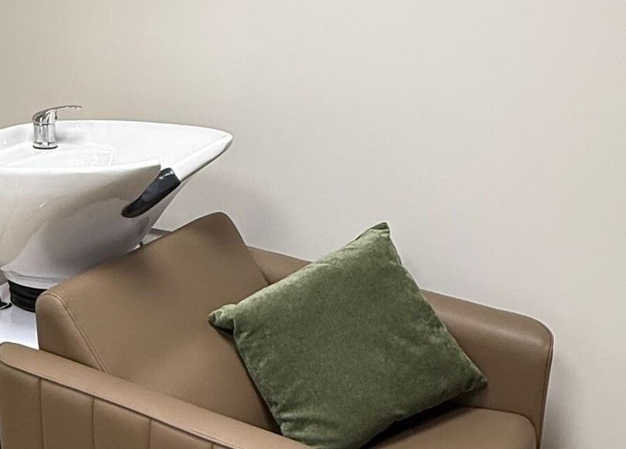 Comfortable wash station at CHiLL CULT by Santana Lantuch, London, England, GB, offering relaxation and style.