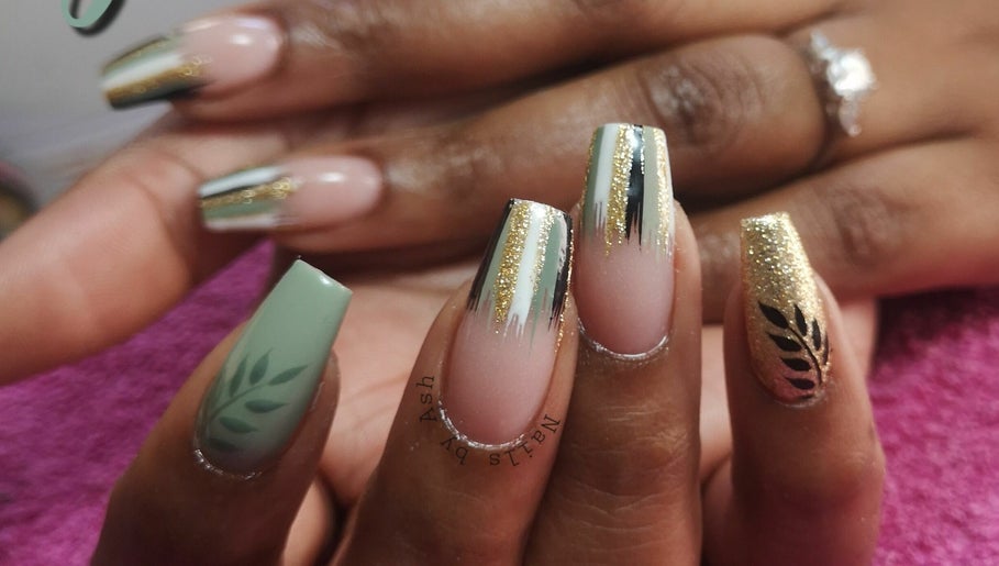 Immagine 1, Just the Tip Nails