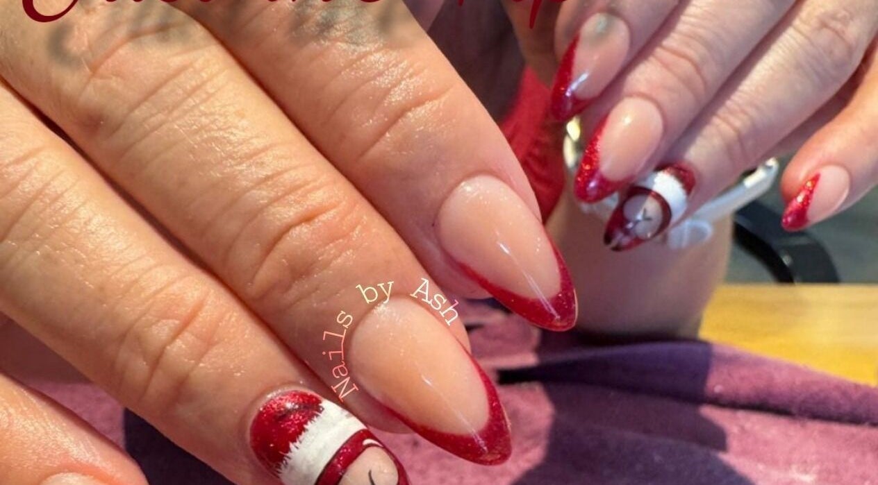 Red and nude festive nail art at Just the Tip Nails, Alberton, Gauteng, ZA.