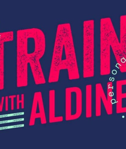 Train with Aldine, bilde 2