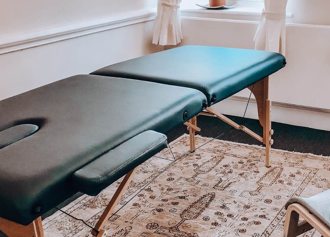 Relaxing treatment room at Colette Osteopathy, The Practice Rooms, Bristol, England, GB. Spacious and well-lit.