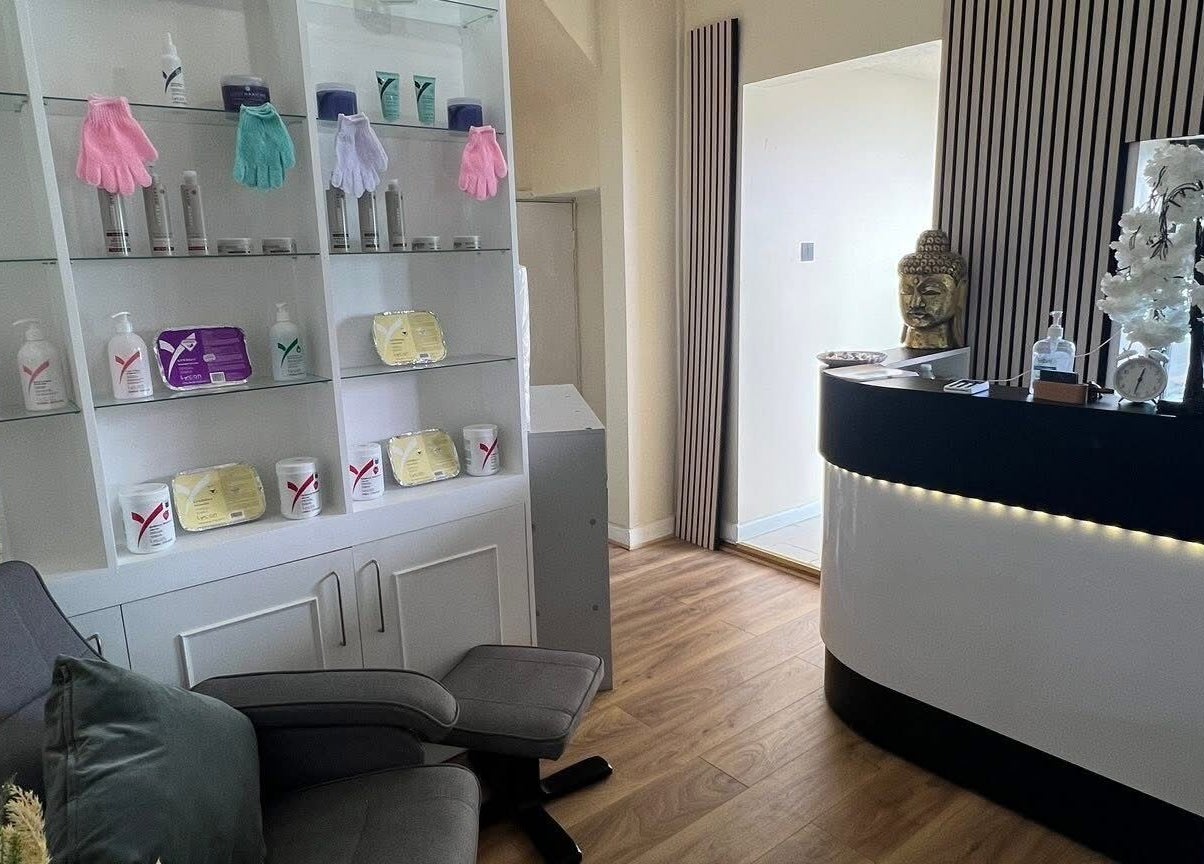 Inviting interior of Lanna Thai Massage & Waxing in Cardiff, Wales, GB with elegant decor and wellness products.