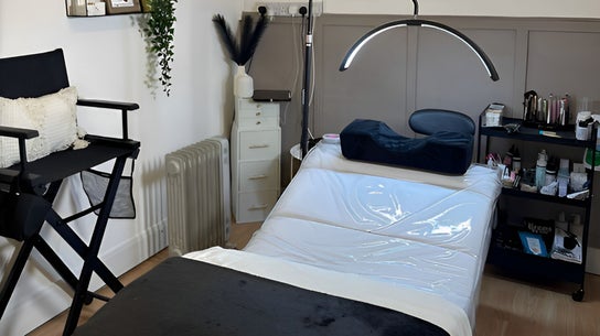 Charlchapman Beauty Studios