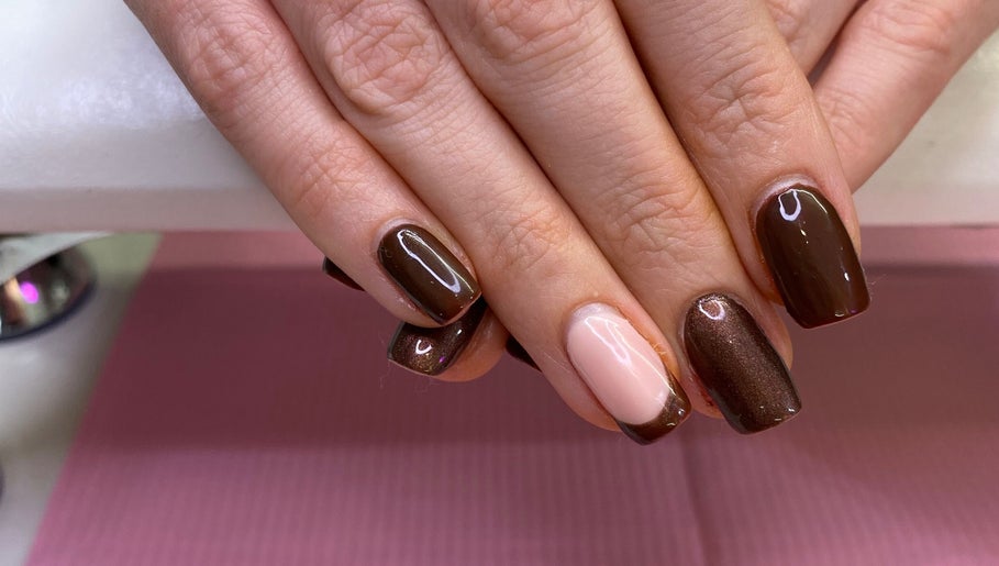 Emc Nails and Tanning kép 1