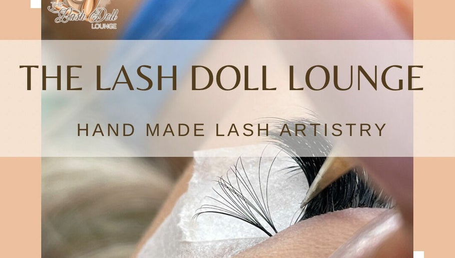 The Lash Doll Lounge imagem 1