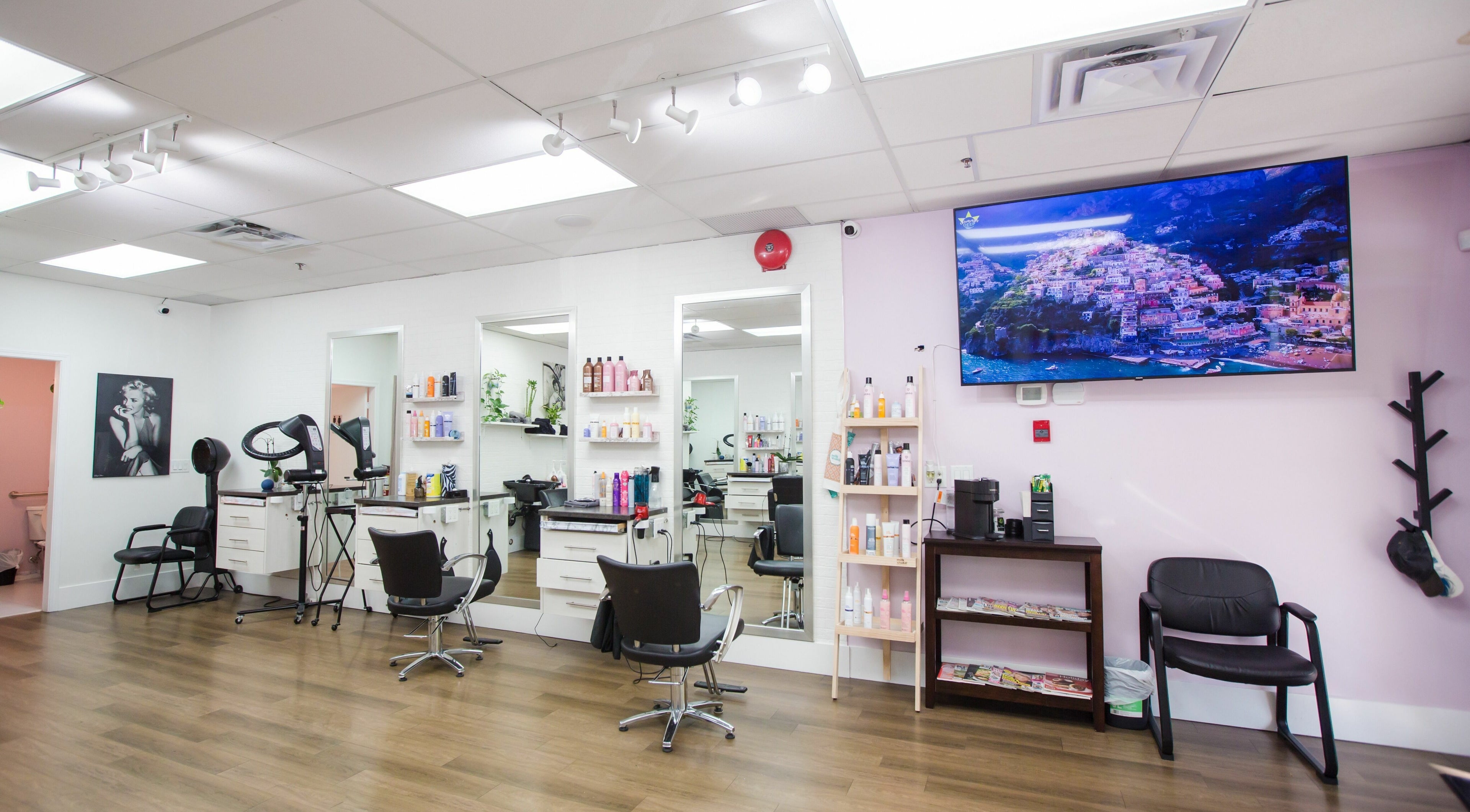 Modern styling area at JPL Hair Studio in Langley, British Columbia, CA with sleek design and elegant decor.