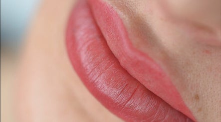Anita Beauty Sminktetovalas & Kozmetika kép 3