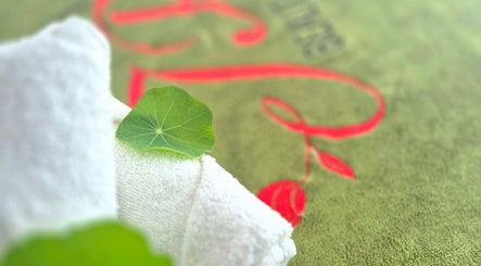 JR Beauty and Massage