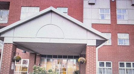Langstaff Square Community Salon image 2