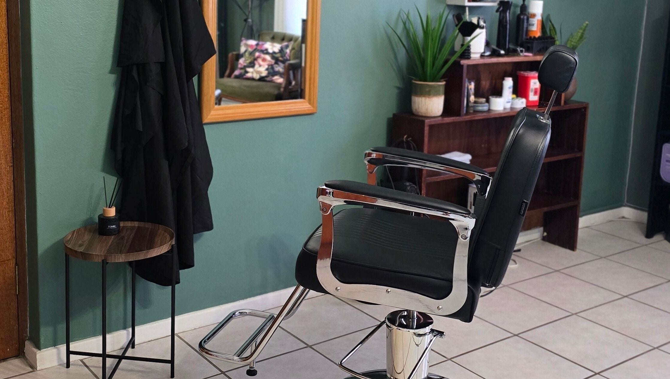 Sleek styling chair at The Look Hair & Nail Salon @ Vredendal, Vredendal, Western Cape, ZA.