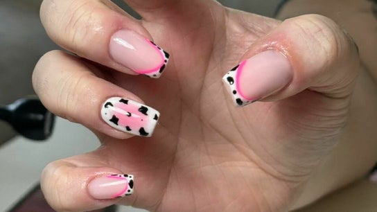 Abigail’s Nails