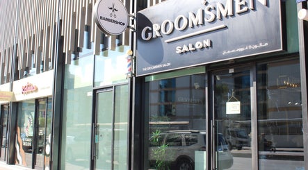 The Groomsmen Salon – obraz 3