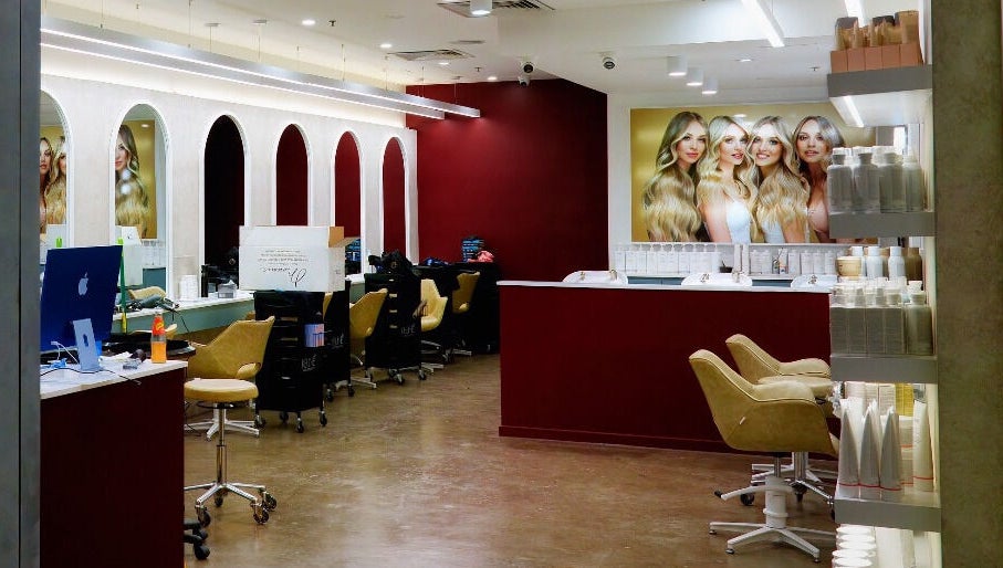 W Hair Bar -  Emu Plains imaginea 1