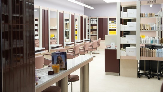 W Hair Bar - East Garden