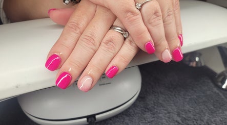 Glam On The Lash, bilde 2
