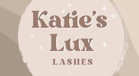Katie’s Lux Lashes