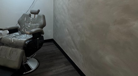 Comfy salon chair at Bella Vida Los Angeles, Inglewood, California, US, enhancing client relaxation.