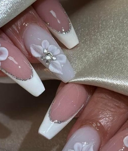 Tranquility Nails & Eyelashes image 2