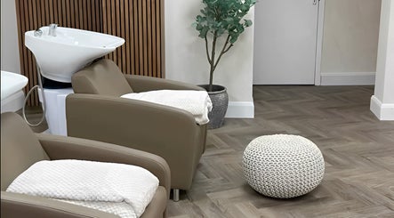 Modern hair washing area at Jennifer Holmes Hair and Beauty Ltd, Masham, England, GB.